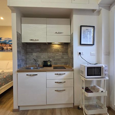 Simone'S Apartment Ρώμη Εξωτερικό φωτογραφία